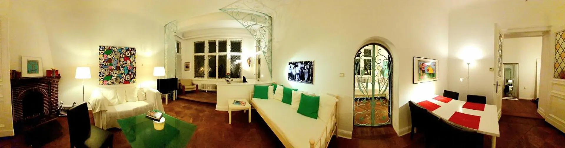 Apartment 3 Large Rooms With 2 Separate Bedbrooms Close To City Centre Near Kudamm And Kadewe Berlin